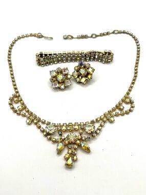 Vintage Estrella Gold-Tone Set Aurora Crystal Necklace Bracelet Clip-On Earring